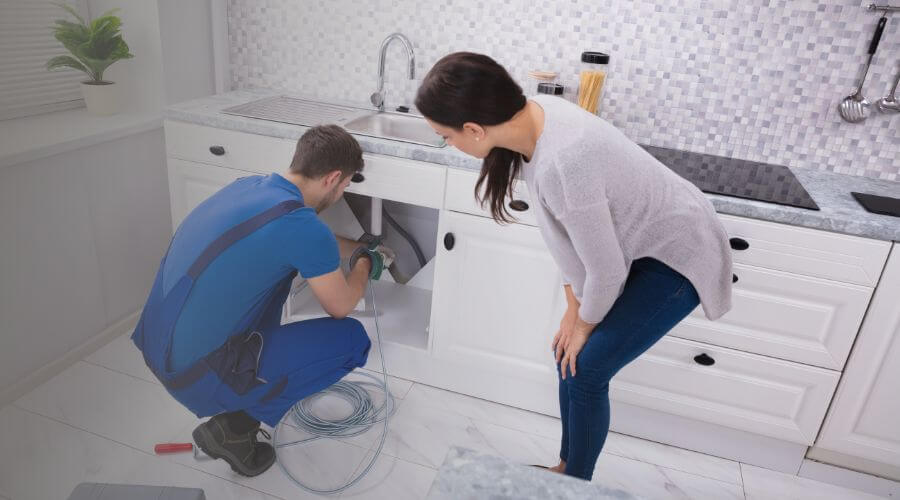 Professional sink repair in Winnetka, CA